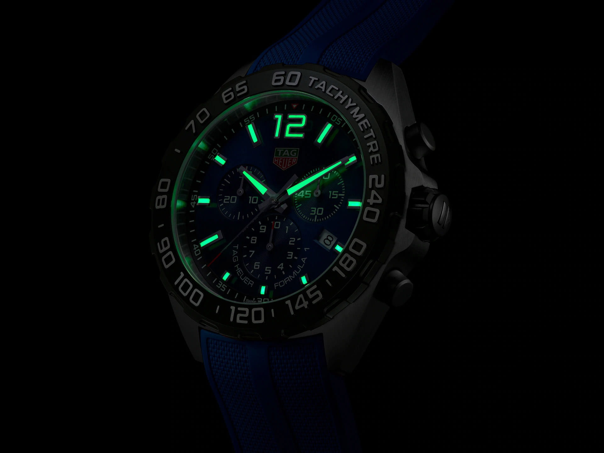 TAG Heuer TAG Heuer Formula 1 Chronograph CAZ101AV.FT8077 мужские часы синий циферблат на запястье