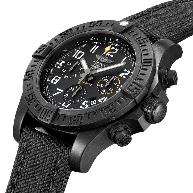 Breitling Breitling Avenger Hurricane 12H 45 XB0180E41B1W1 , наручные мужские часы фото под углом