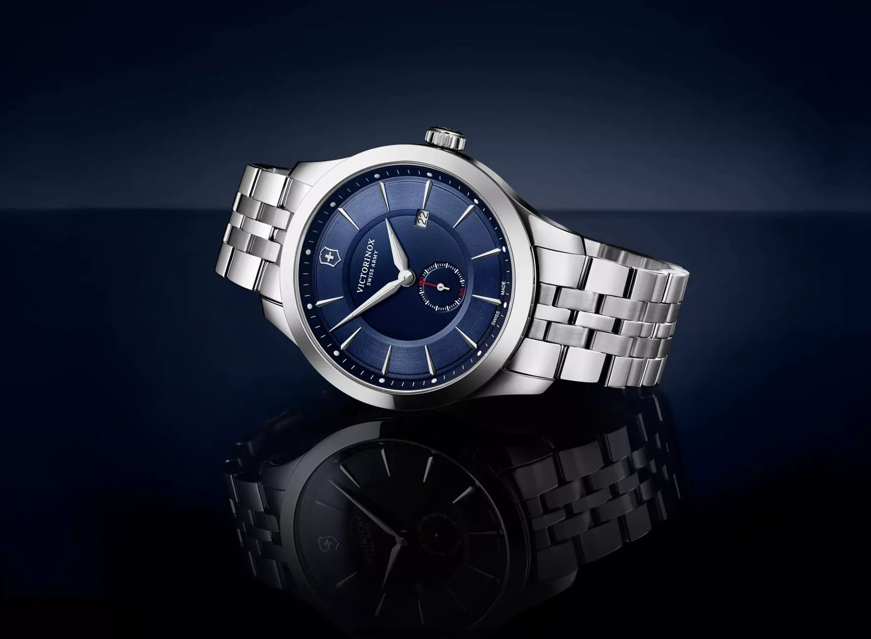 Victorinox Victorinox Alliance Large 44 241763 , наручные мужские часы фото под углом