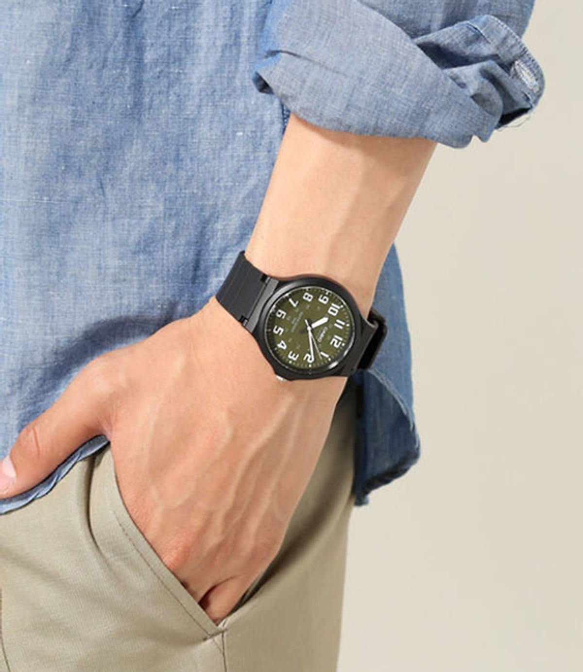 Casio Casio Collection MW-240-3BVDF (MW-240-3B) , наручные мужские часы фото под углом