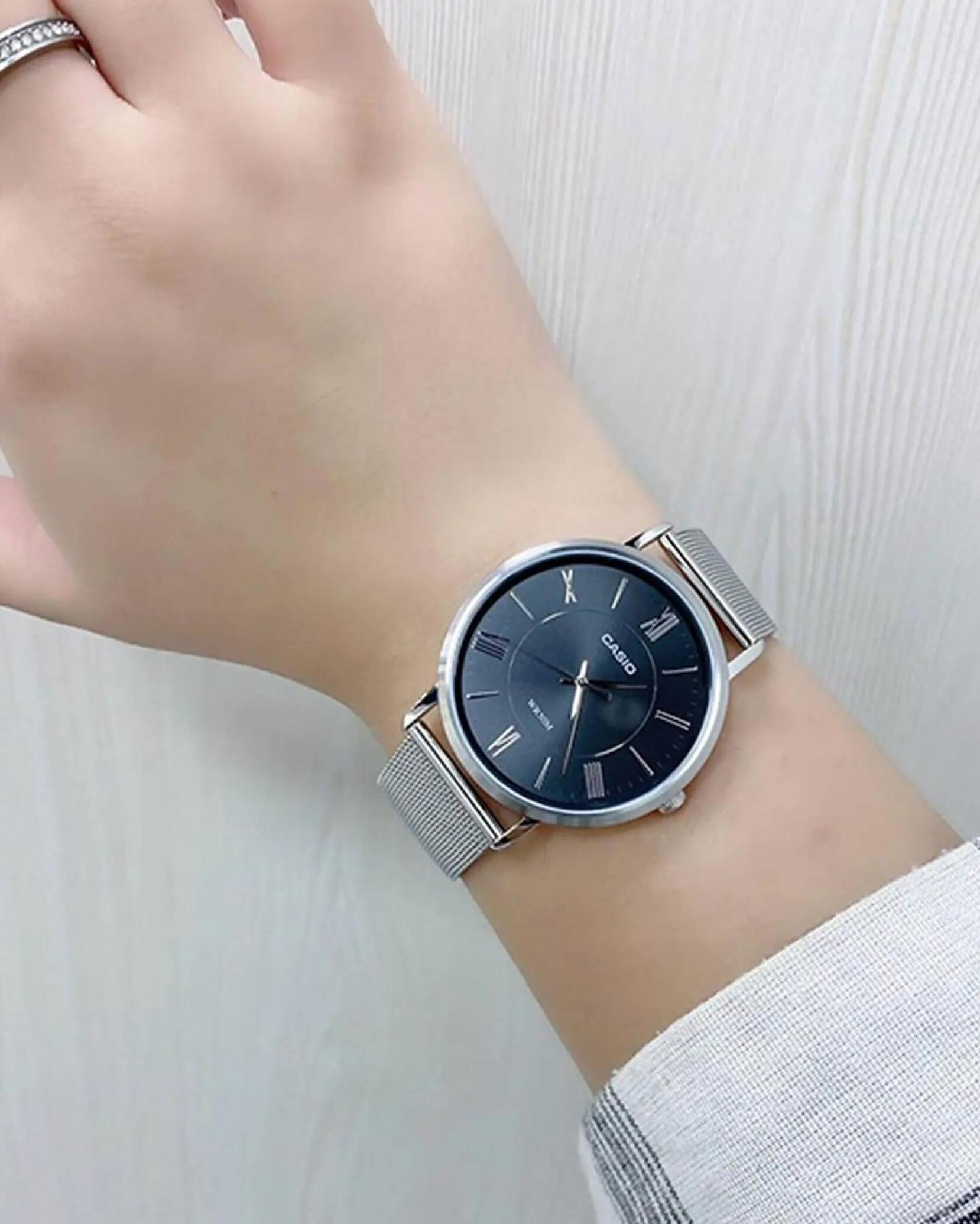 Casio Casio Collection LTP-B110M-1A , наручные женские часы фото под углом