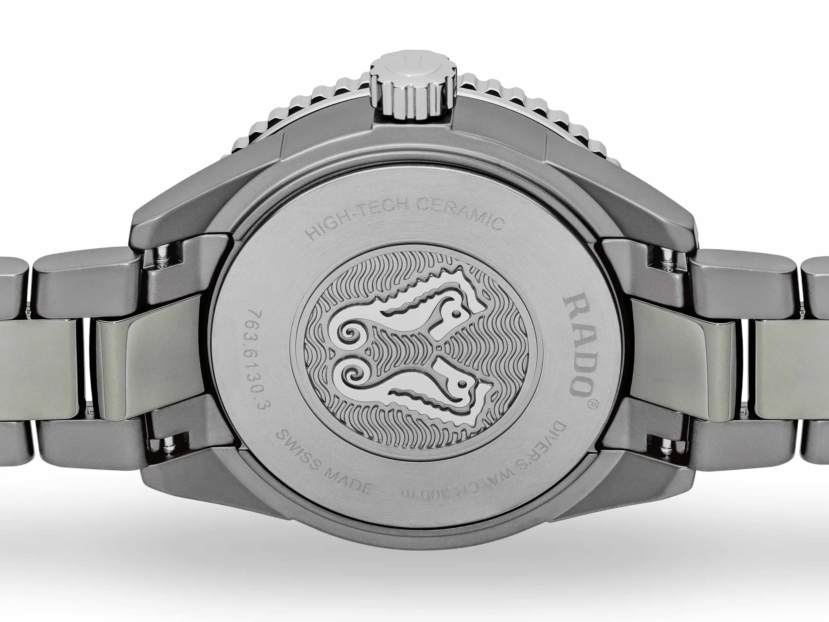 Rado Rado Captain Cook High-Tech Ceramic Diver R32144102, captain cook швейцария мужские часы на браслете титан + высокотехнологичная плазменная керамика боковой вид