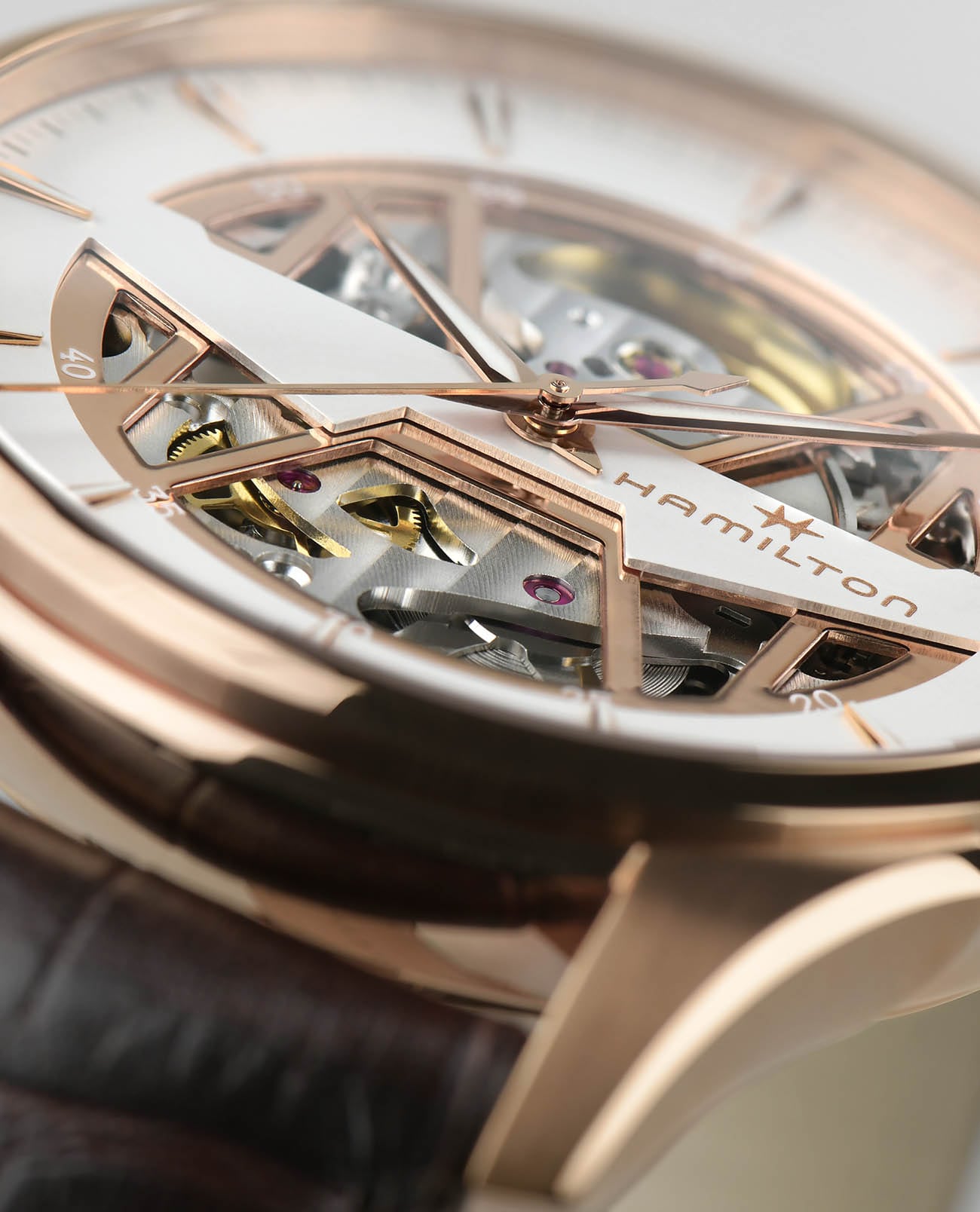 Hamilton Hamilton Jazzmaster Skeleton Auto H42505510, jazzmaster швейцария мужские часы на браслете кожаный боковой вид