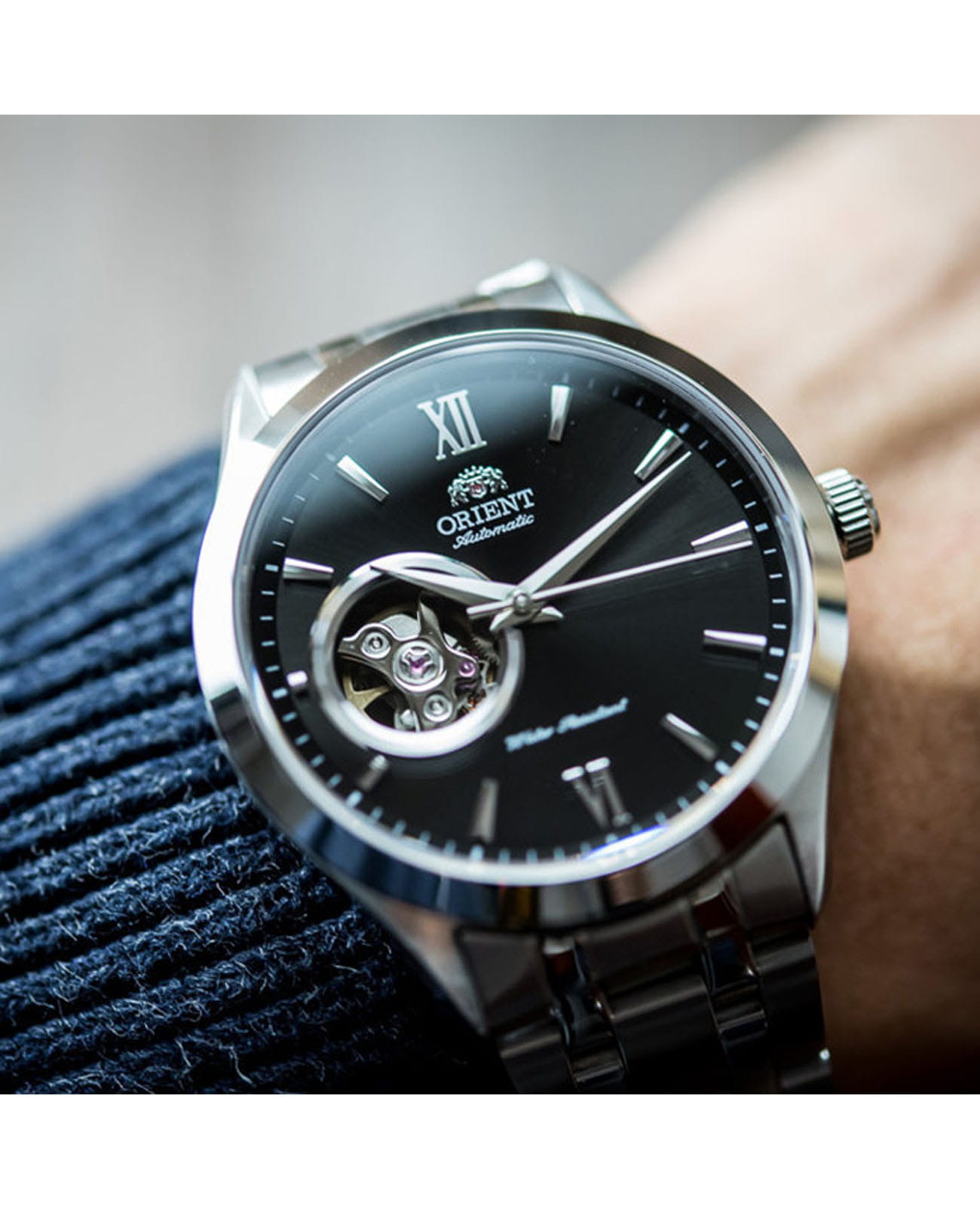 Orient AG03001B мужские часы застежка крупным планом