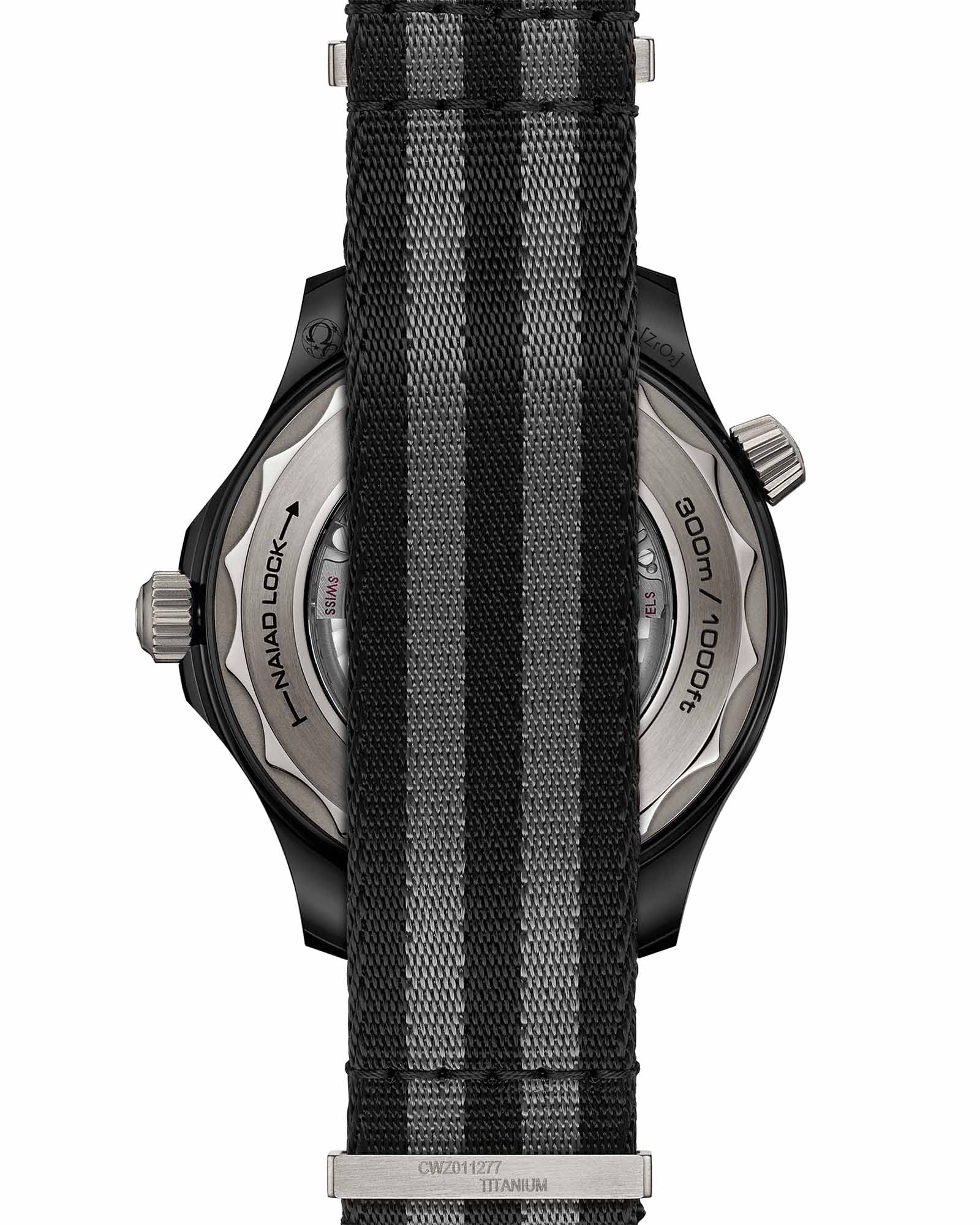 Omega Omega Seamaster Diver 300M 210.92.44.20.01.002   Diver 300m, наручные мужские часы фото под углом