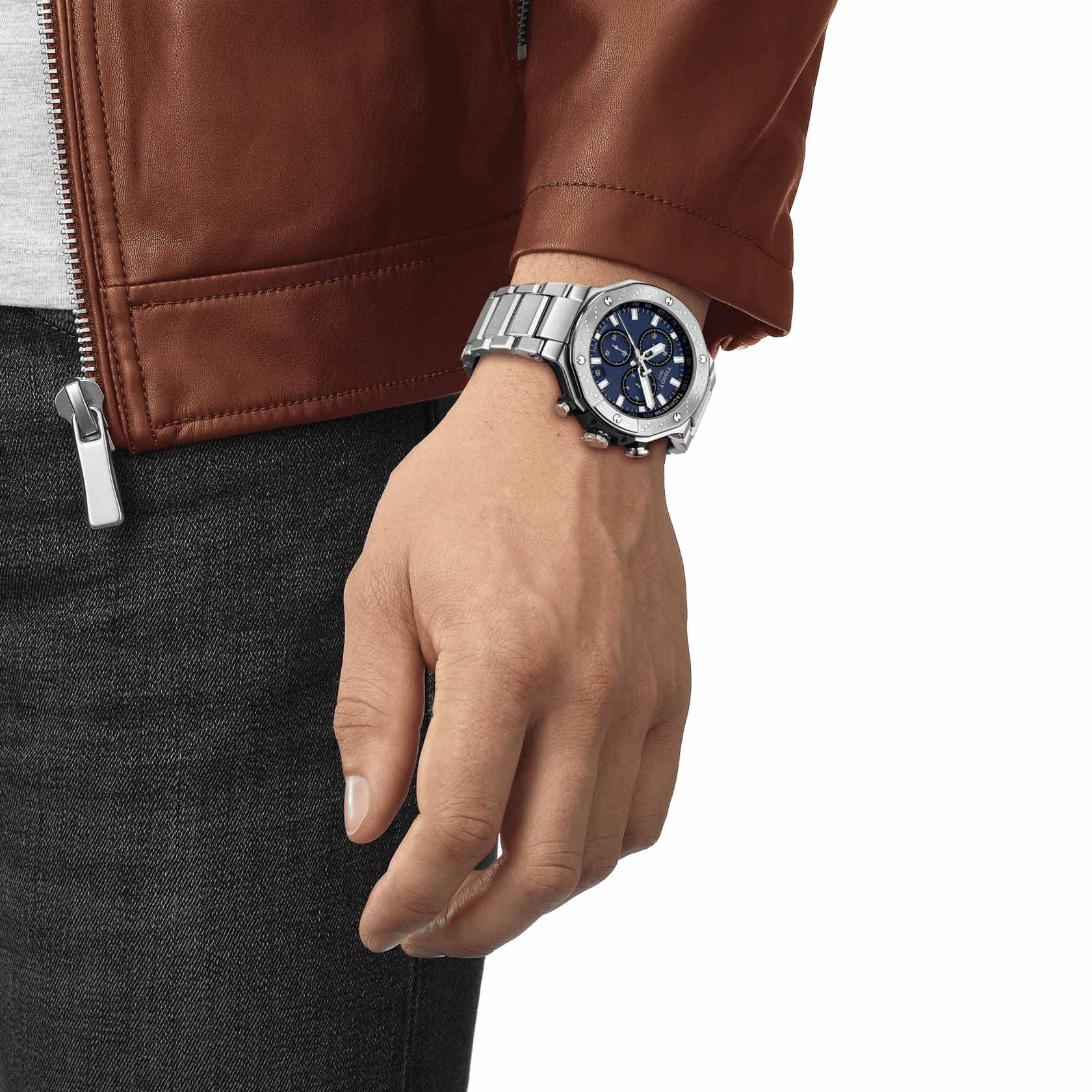 Tissot Tissot T-Race Chronograph 2022 T141.417.11.041.00 T Race, наручные мужские часы фото под углом