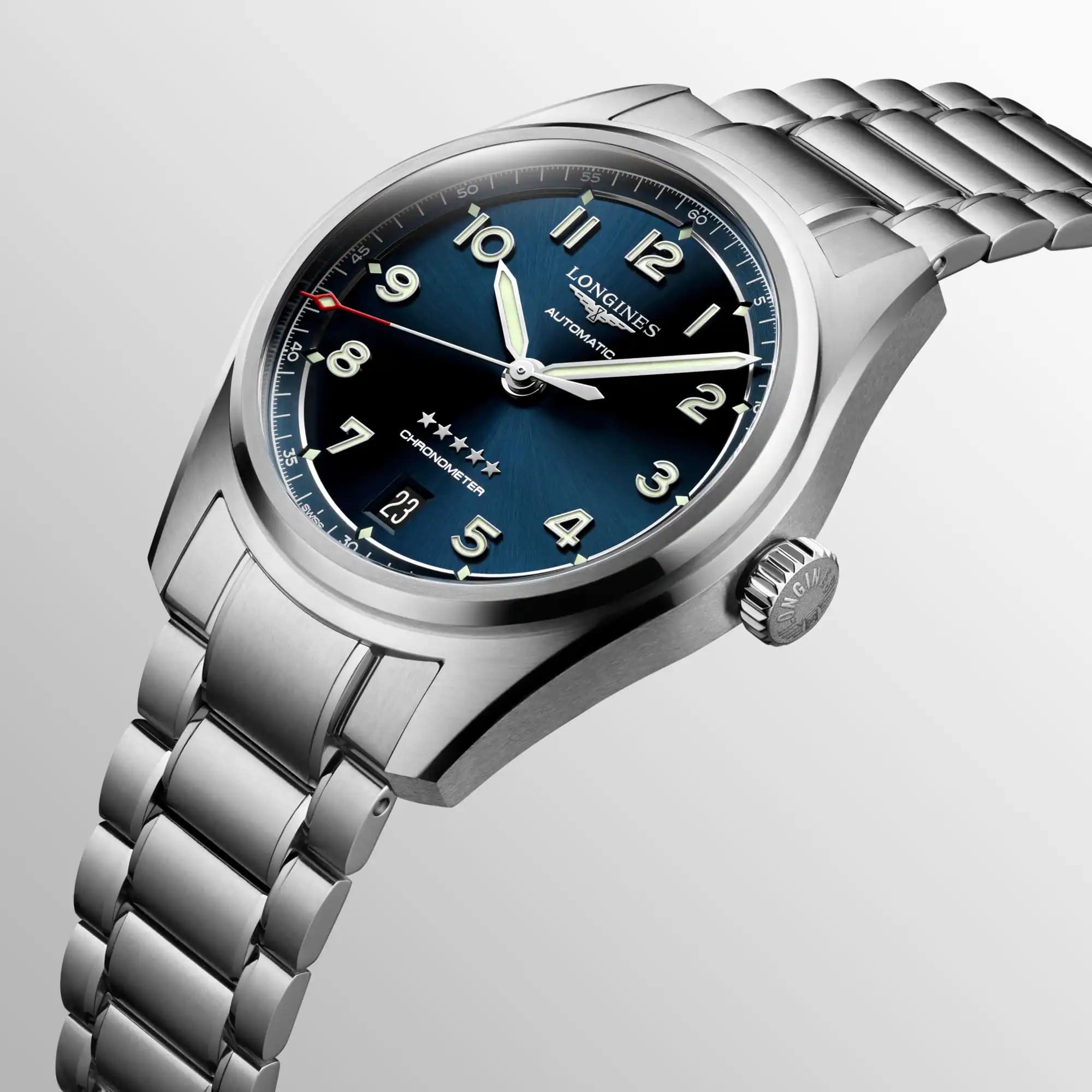 Longines Longines Spirit L3.410.4.93.6, spirit швейцария мужские часы на браслете нержавеющая сталь боковой вид