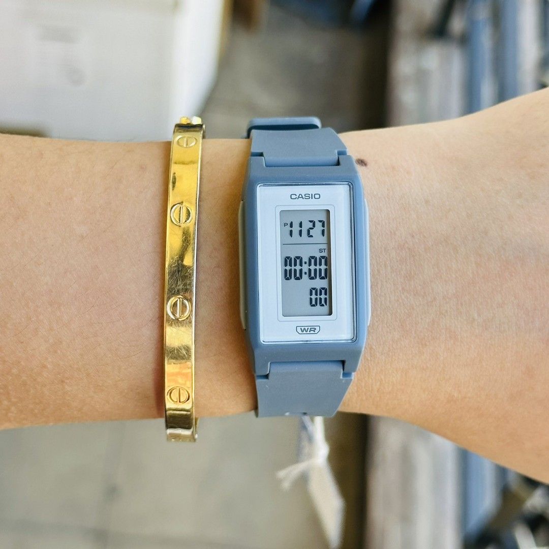 Casio Casio Collection LF-10WH-2 , наручные женские часы фото под углом