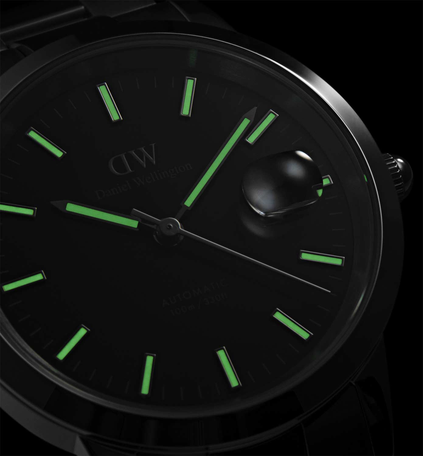 Daniel Wellington Daniel Wellington Iconic Link Arctic DW00100482 мужские часы черный циферблат на запястье