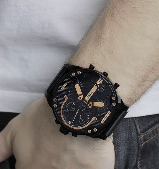 Diesel Diesel Mr. Daddy 2.0 DZ7312  — детали корпуса и сталь c pvd покрытием