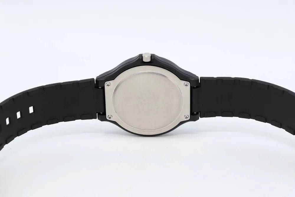 Оригинальные часы Casio Casio Collection MW-240-2BVDF (MW-240-2B) кварцевые калибр механизма  общий вид