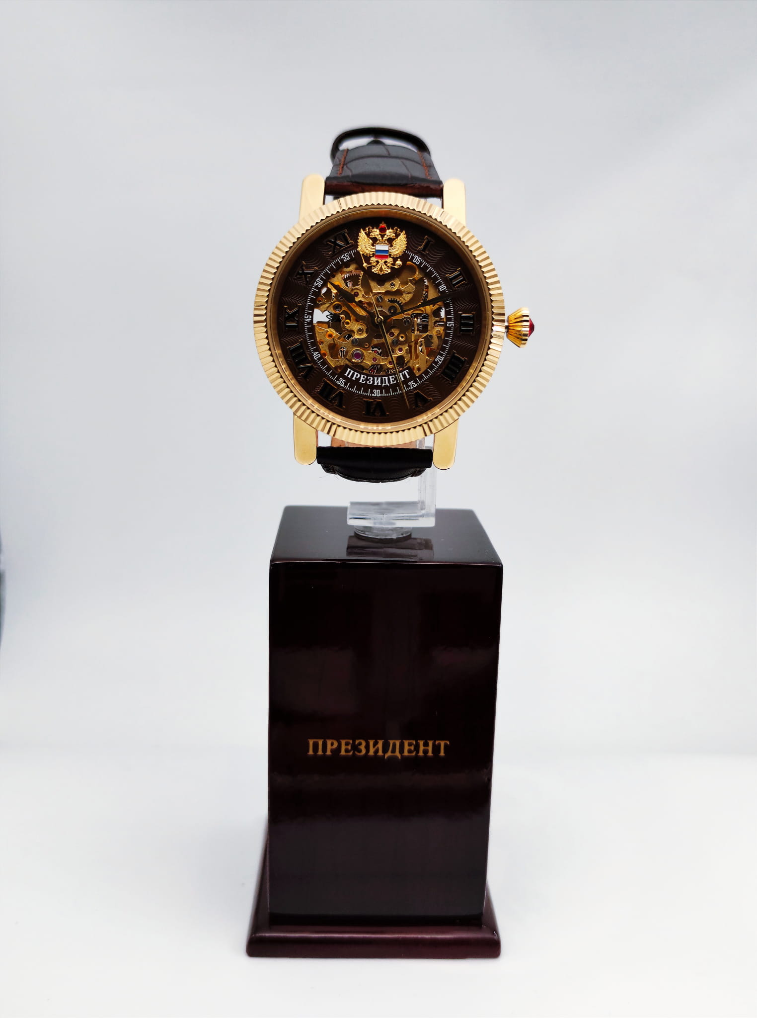 Президент Президент 4506170  — детали корпуса и кожаный