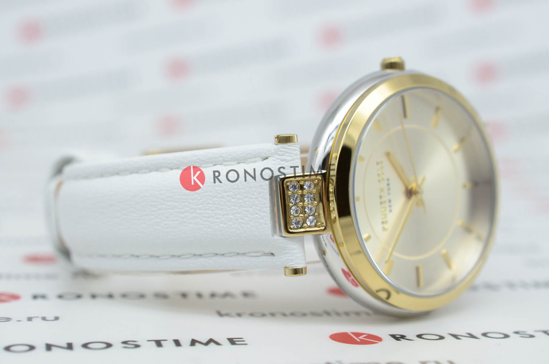 Kenneth Cole Kenneth Cole Modern Classic KCWLA0026703 кварцевые женские часы часы крупный план шампань циферблата