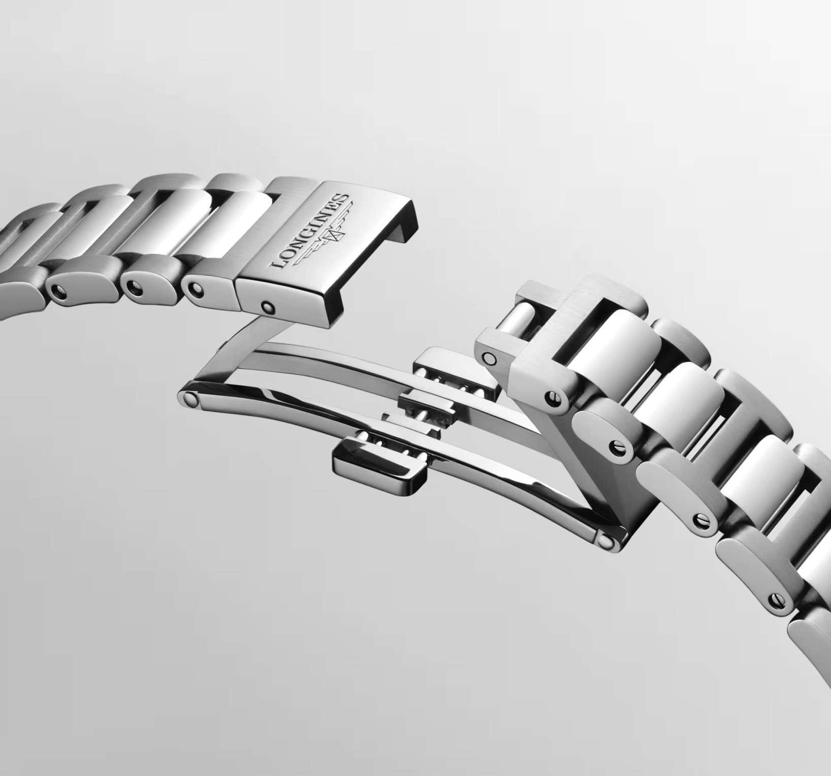 Longines Longines Conquest L3.320.4.07.6 женские часы зеленый циферблат на запястье
