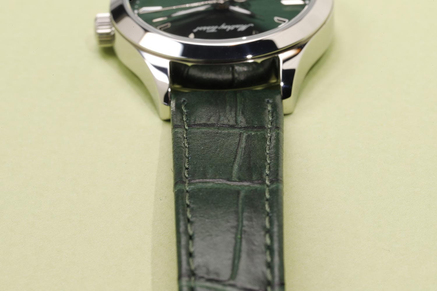 Mathey-Tissot Mathey-Tissot Urban D411AV  - задняя крышка сталь металл корпуса, швейцария часы