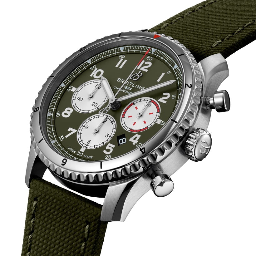 Breitling Breitling Aviator 8 B01 Chronograph 43 Curtiss Warhawk AB01192A1L1X2 , наручные мужские часы фото под углом