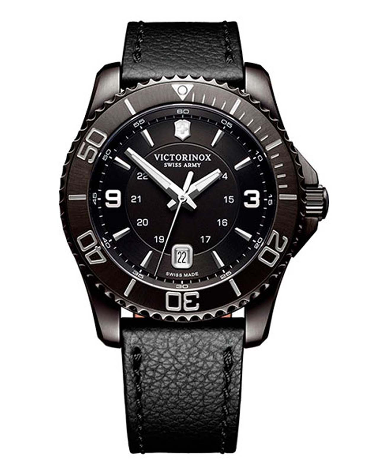 Victorinox Victorinox Maverick 241787  241787 кварцевые мужские часы черный циферблат, браслет кожаный — вид спереди