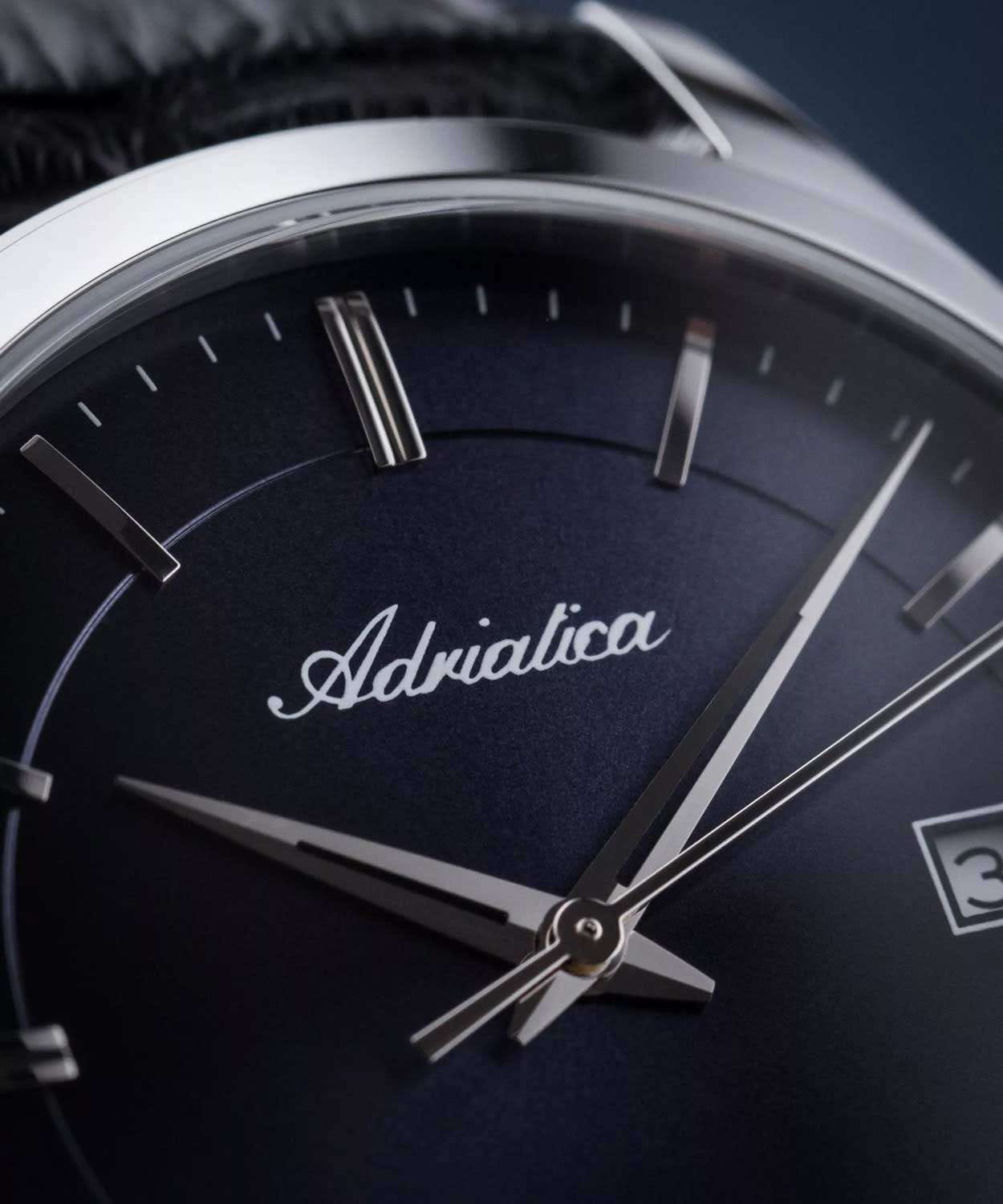 Оригинальные часы Adriatica Adriatica Classic A1295.5215Q кварцевые калибр механизма ronda 515 общий вид