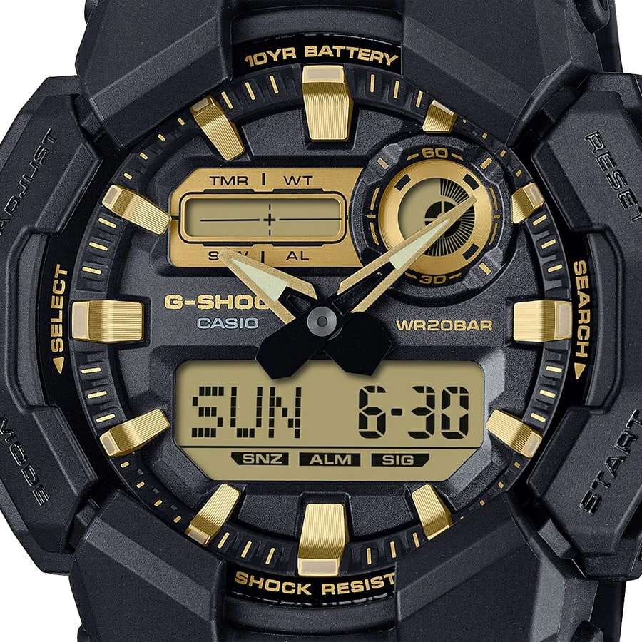 Casio Casio G-Shock GA-010GB-1A9, g-shock япония мужские часы на браслете пластик боковой вид