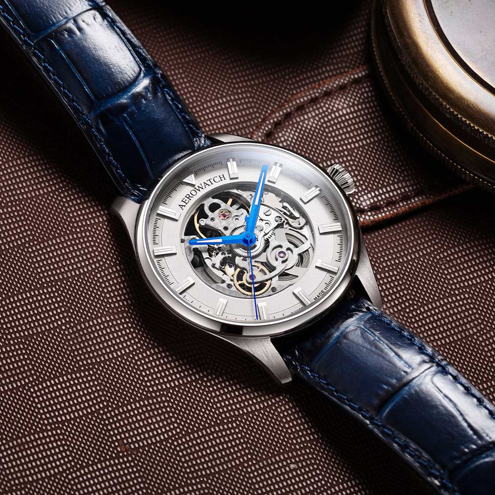 Aerowatch Aerowatch Les Grandes Classiques Skeleton Automatic 60996 AA02 SQ,  швейцария мужские часы на браслете кожаный боковой вид