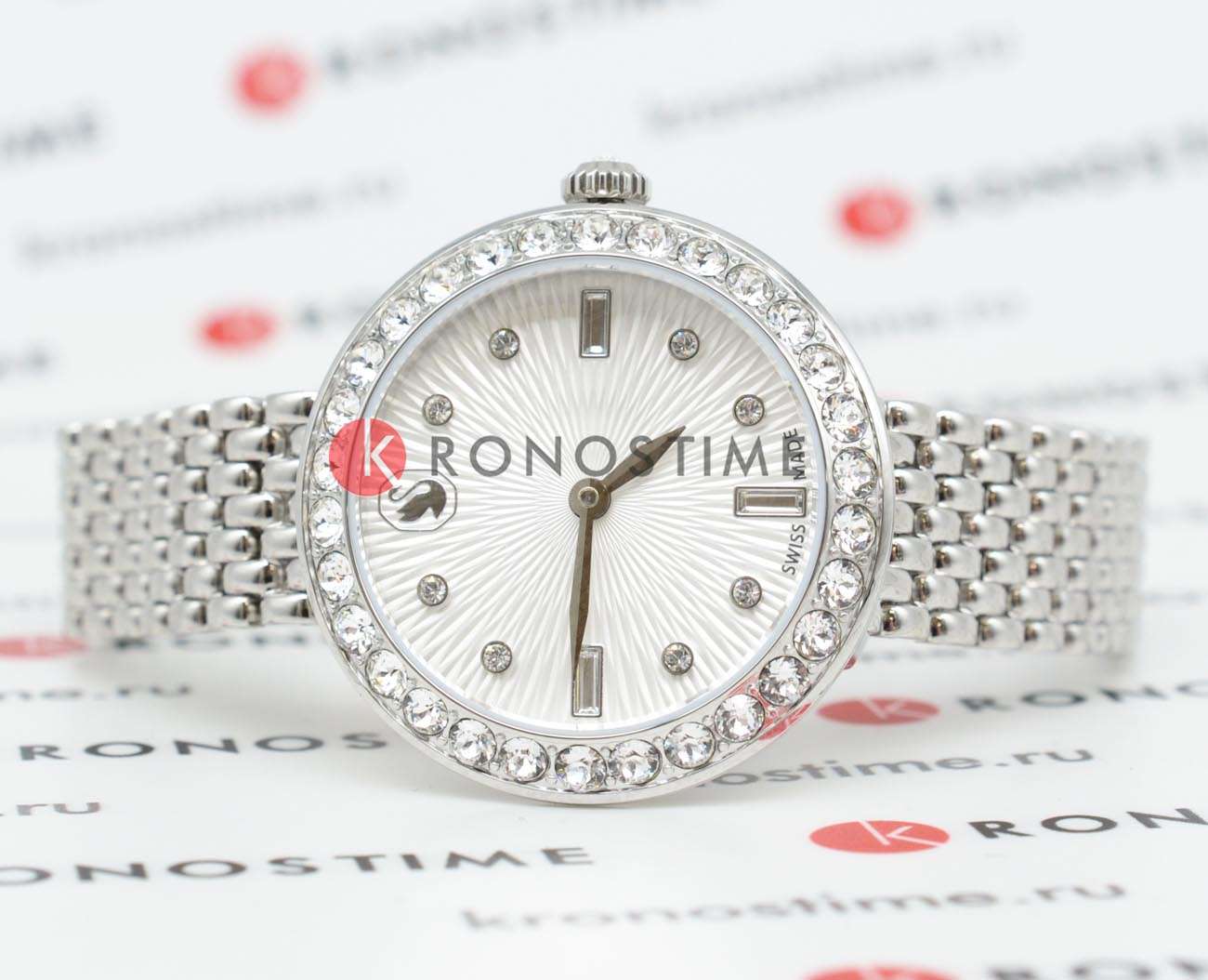 Swarovski Swarovski Certa 5673022 , наручные женские часы фото под углом