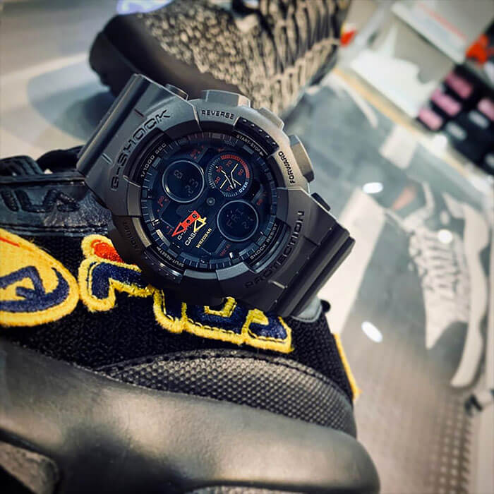 Оригинальные часы Casio Casio G-Shock GA-140BMC-1A в фирменной упаковке от производителя