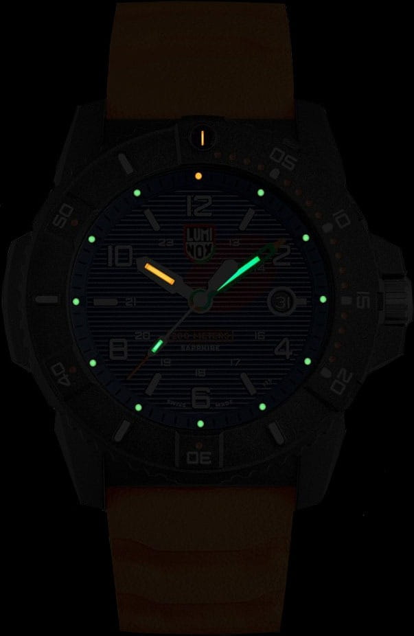 Luminox Luminox Navy SEAL 3600 XS.3603 , наручные мужские часы фото под углом