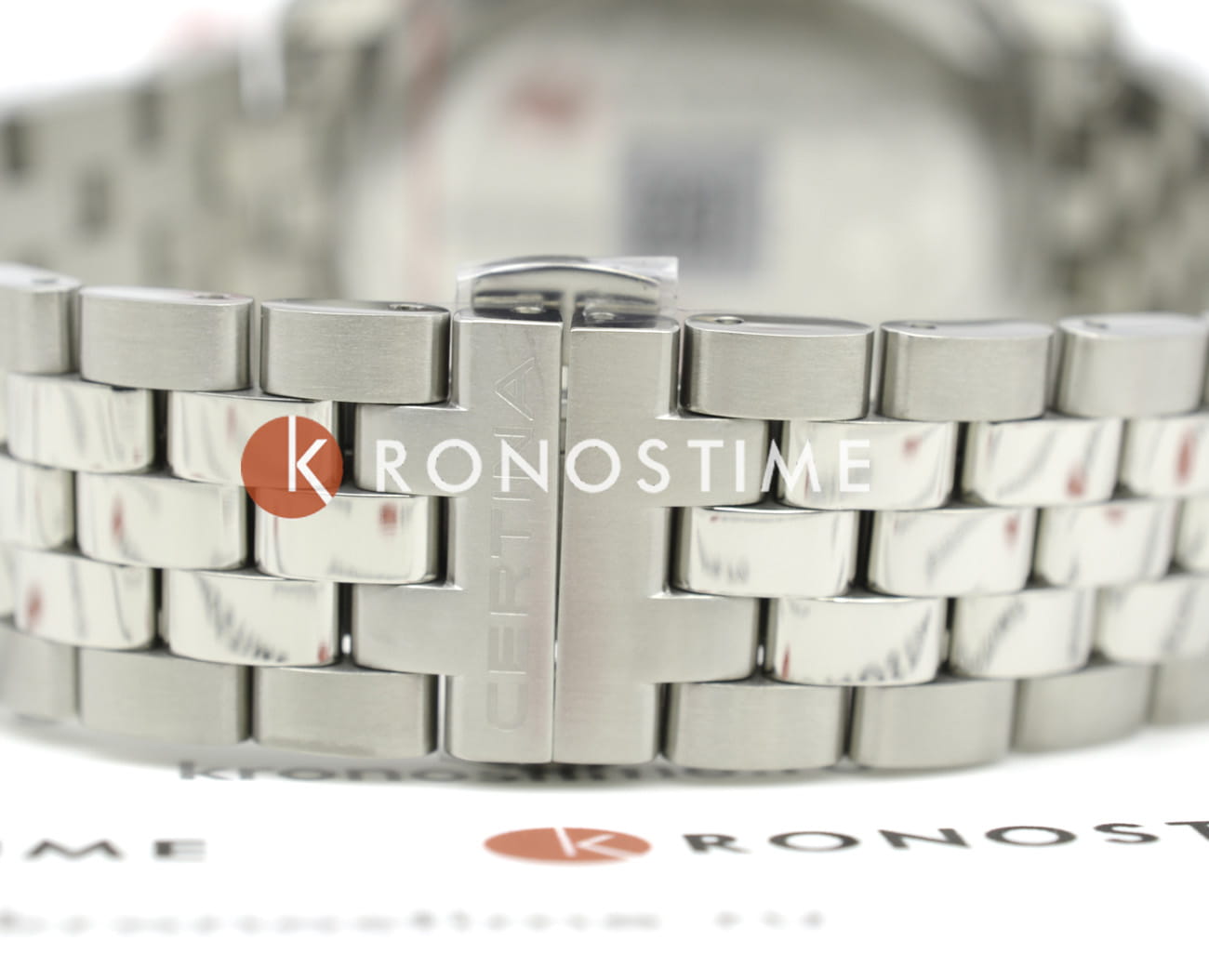 Certina Certina DS-8 Chrono C045.417.44.011.00 мужские часы белый циферблат на запястье