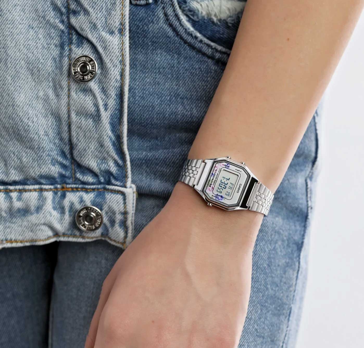 Casio Casio Vintage LA680WA-4CDF (LA680WA-4C) , наручные женские часы фото под углом
