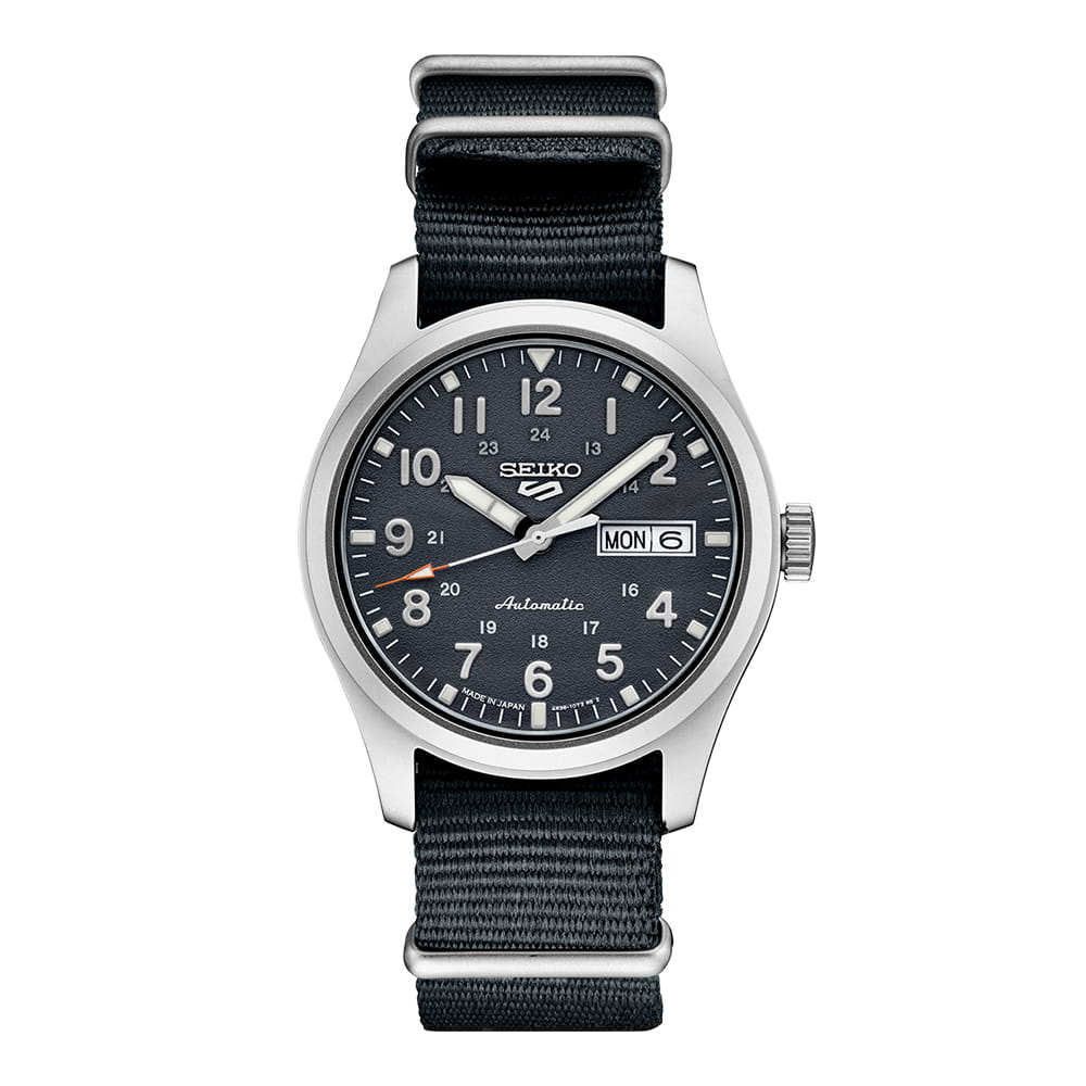 Seiko Seiko 5 Sports Field series SRPG31K1S Field, наручные мужские часы фото под углом