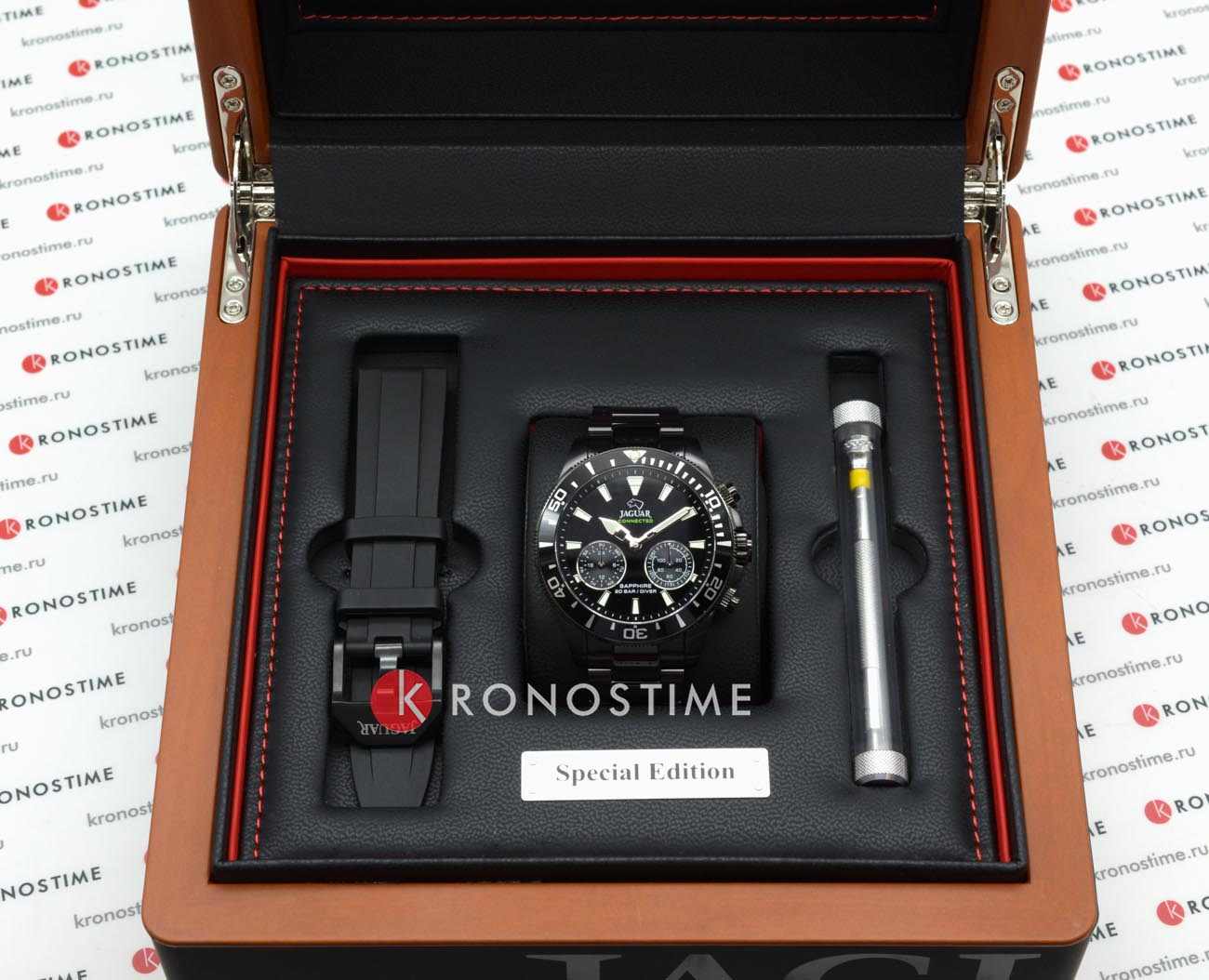 Jaguar J929/1 мужские часы застежка крупным планом