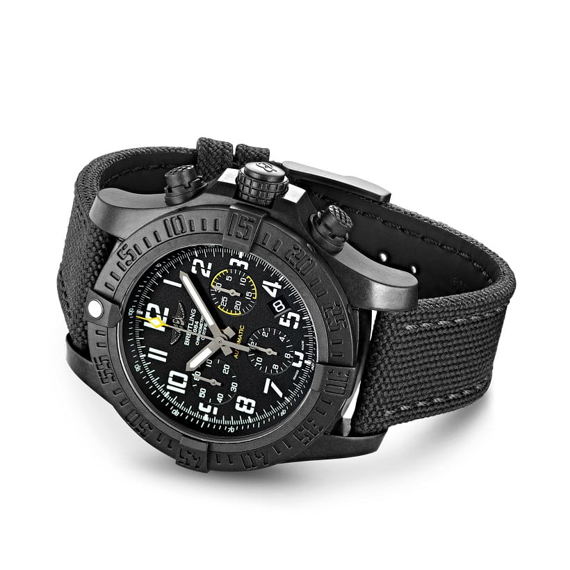 Breitling Breitling Avenger Hurricane 12H 45 XB0180E41B1W1, avenger швейцария мужские часы на браслете полиамидная ткань боковой вид