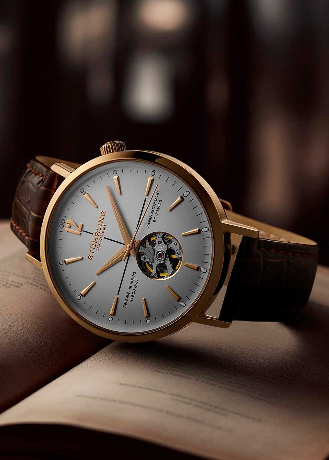 Stuhrling Stuhrling Quasar 1021.07,  сша мужские часы на браслете кожаный боковой вид