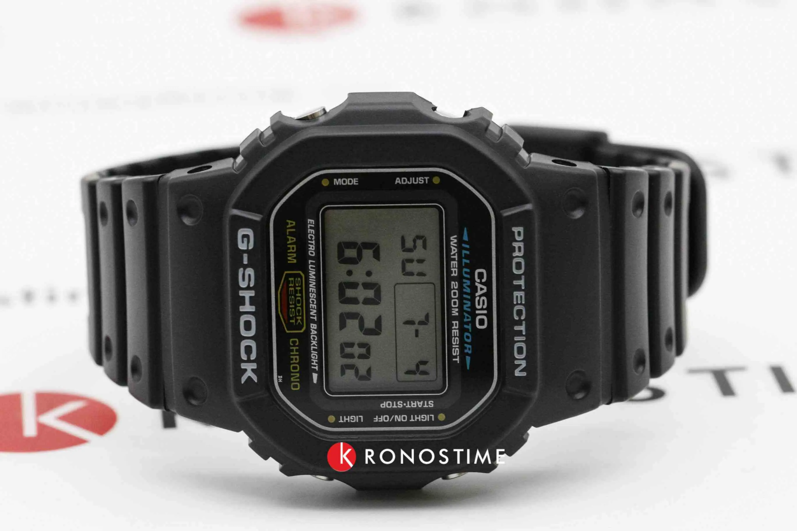 Часы Casio G-Shock DW-5600E-1V купить в Хабаровске по цене 14967 RUB:  описание, характеристики