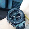 Casio GST-W100G-1B